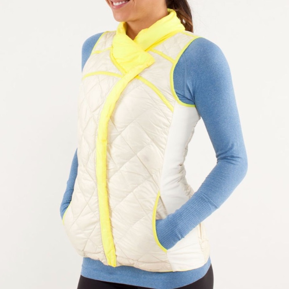 Lululemon Reversible Vest - Picture 3 of 12